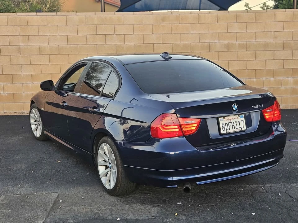 2011 BMW E90 3 Series Sedan - Image 2 of 20