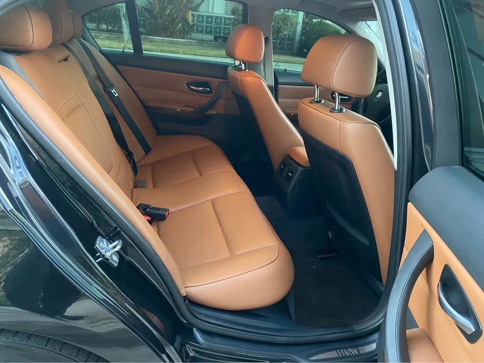 2011 BMW E90 3 Series Sedan - Image 12 of 13