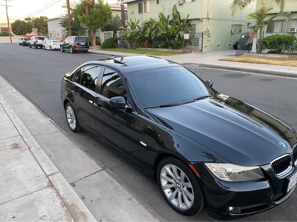 2011 BMW E90 3 Series Sedan - Image 2 of 13