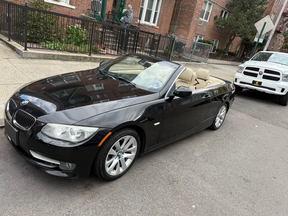 2011 BMW E93 3 Series Convertible - Image 4 of 20