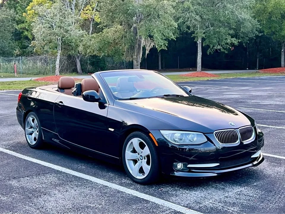 2011 BMW E93 3 Series Convertible - Image 6 of 17