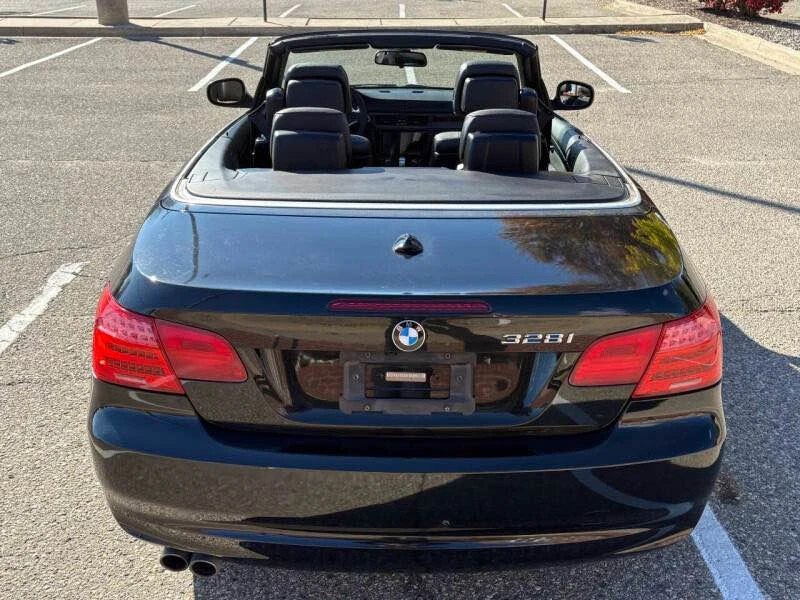 2011 BMW E93 3 Series Convertible - Image 4 of 12