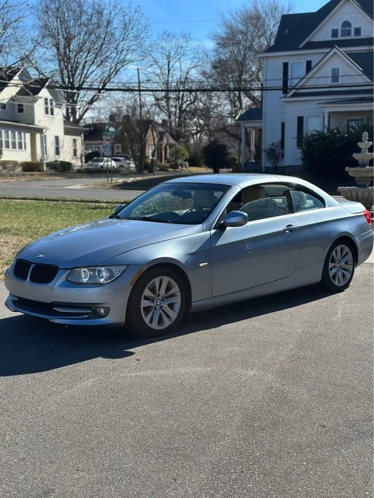 2011 BMW E93 3 Series Convertible - Image 15 of 16