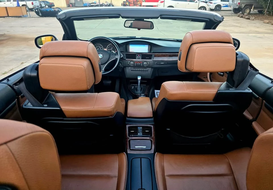 2011 BMW E93 3 Series Convertible - Image 17 of 20