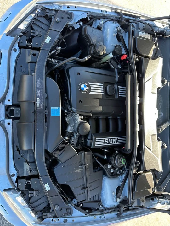 2011 BMW E93 3 Series Convertible - Image 13 of 16