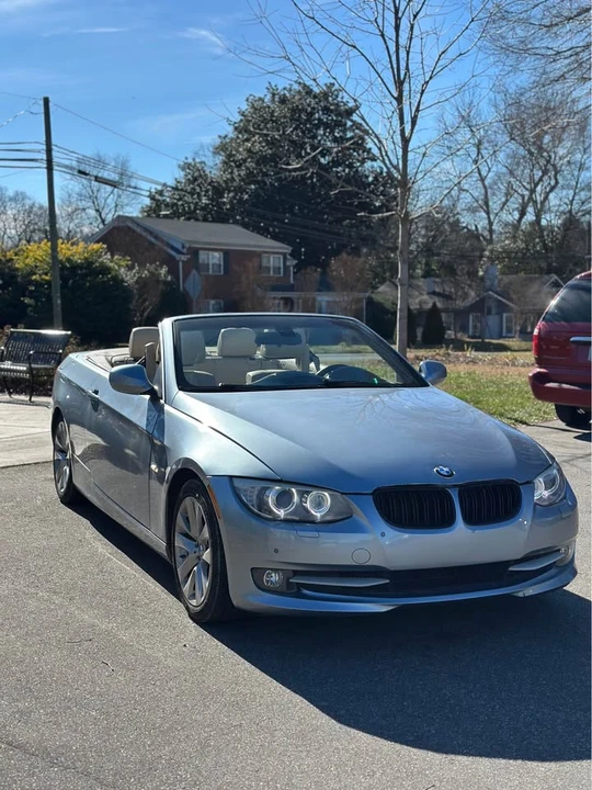 2011 BMW E93 3 Series Convertible - Image 5 of 16