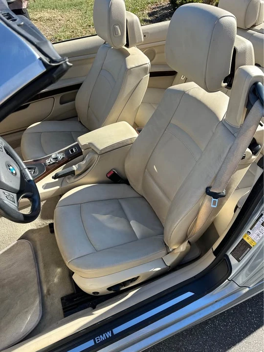 2011 BMW E93 3 Series Convertible - Image 7 of 16