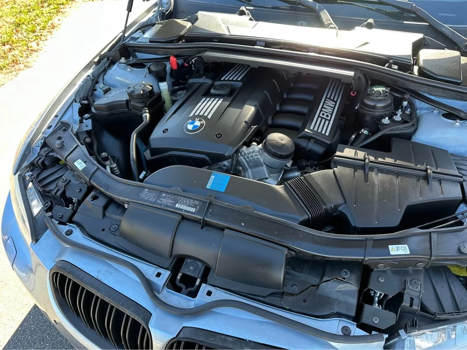 2011 BMW E93 3 Series Convertible - Image 14 of 16