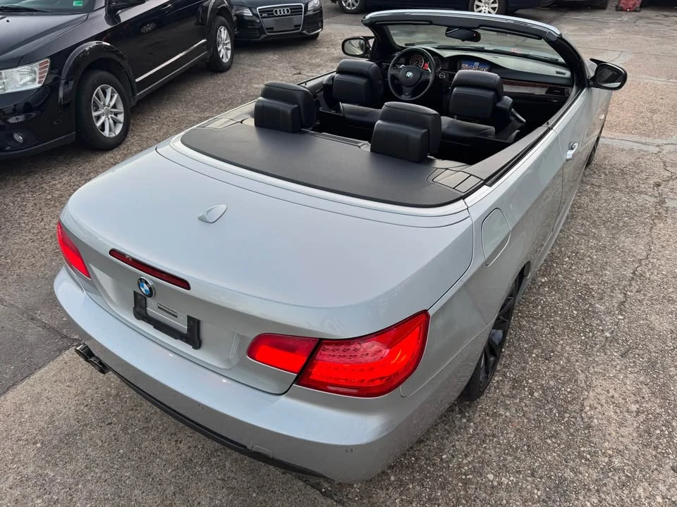 2011 BMW E93 3 Series Convertible - Image 6 of 18
