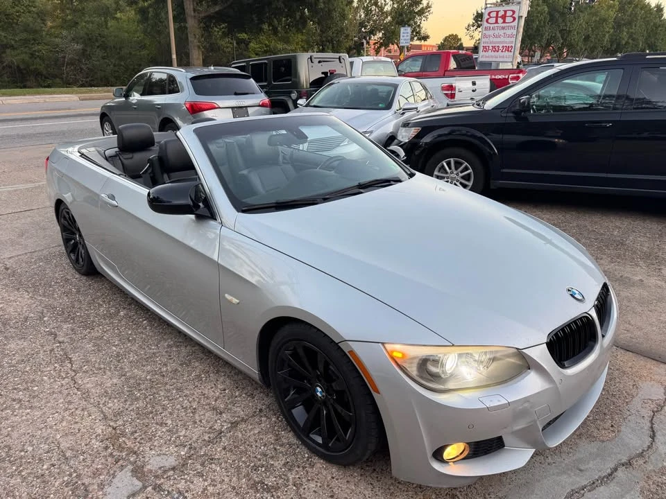 2011 BMW E93 3 Series Convertible - Image 5 of 18
