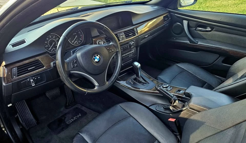 2011 BMW E93 3 Series Convertible - Image 6 of 18