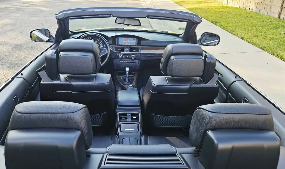 2011 BMW E93 3 Series Convertible - Image 13 of 18