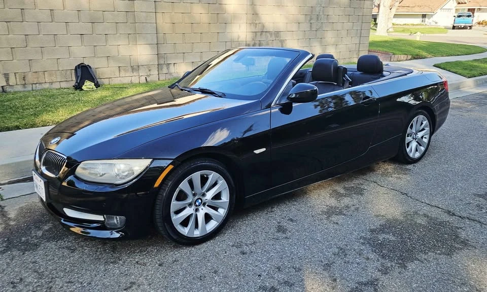 2011 BMW E93 3 Series Convertible - Image 15 of 18