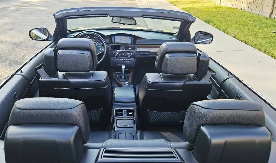 2011 BMW E93 3 Series Convertible - Image 14 of 20