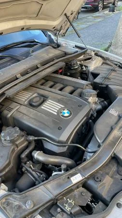 2011 BMW E90 3 Series Sedan - Image 13 of 13