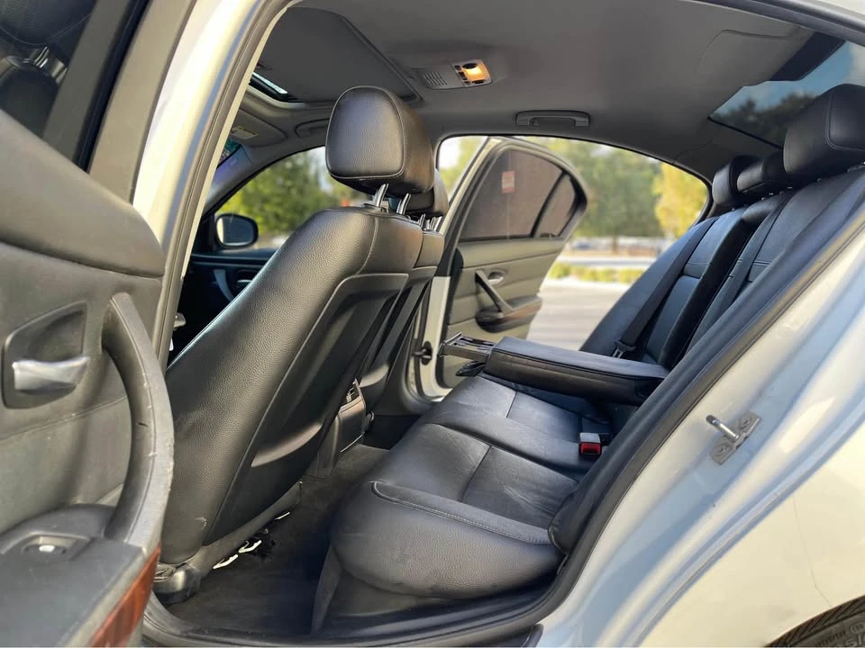 2011 BMW E90 3 Series Sedan - Image 14 of 16