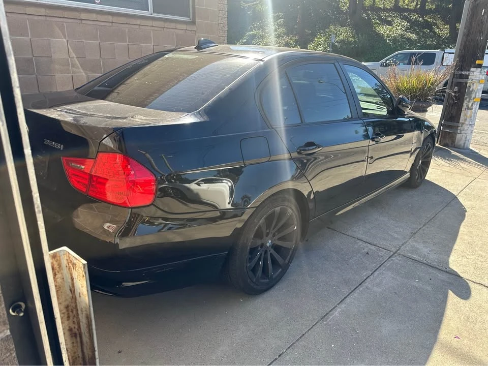 2011 BMW E90 3 Series Sedan - Image 3 of 11