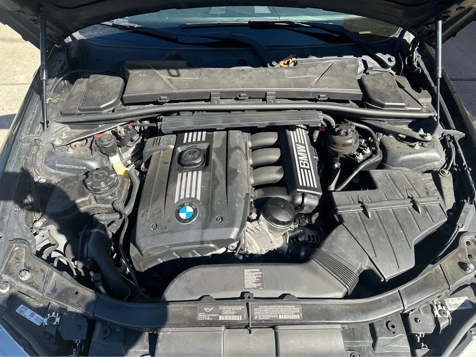2011 BMW E90 3 Series Sedan - Image 10 of 11