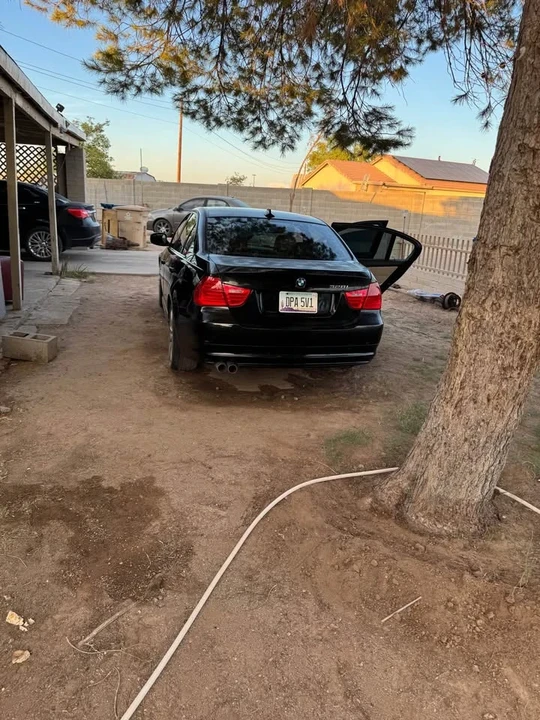 2011 BMW E90 3 Series Sedan - Image 3 of 5