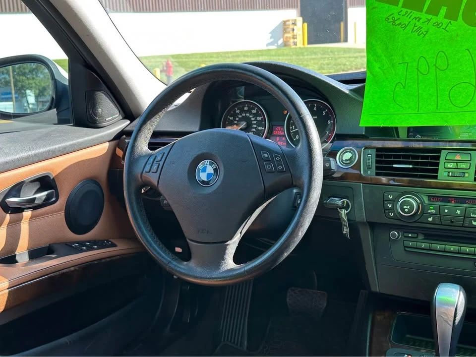 2011 BMW E90 3 Series Sedan - Image 15 of 17