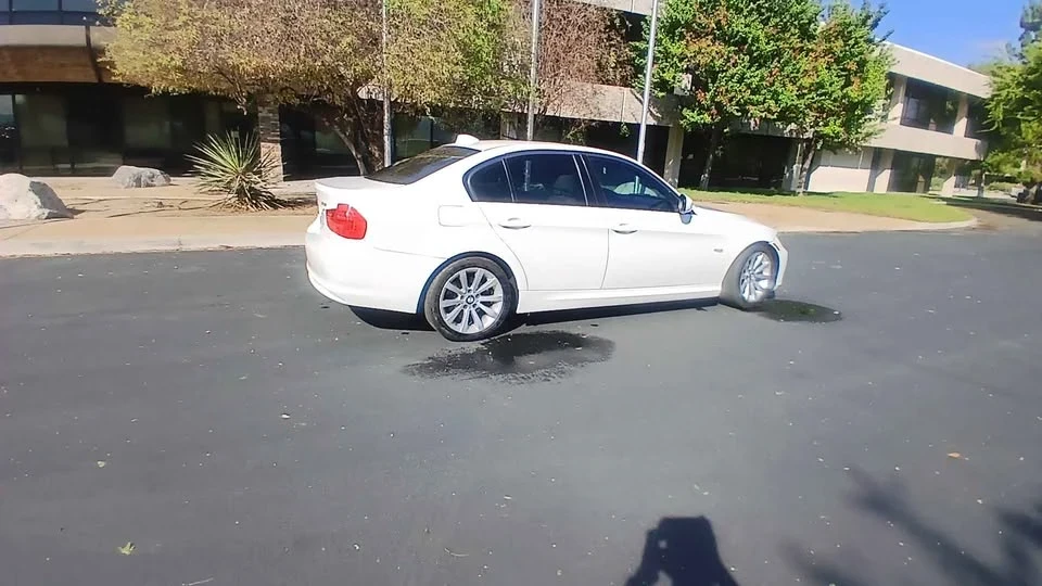 2011 BMW E90 3 Series Sedan - Image 8 of 17