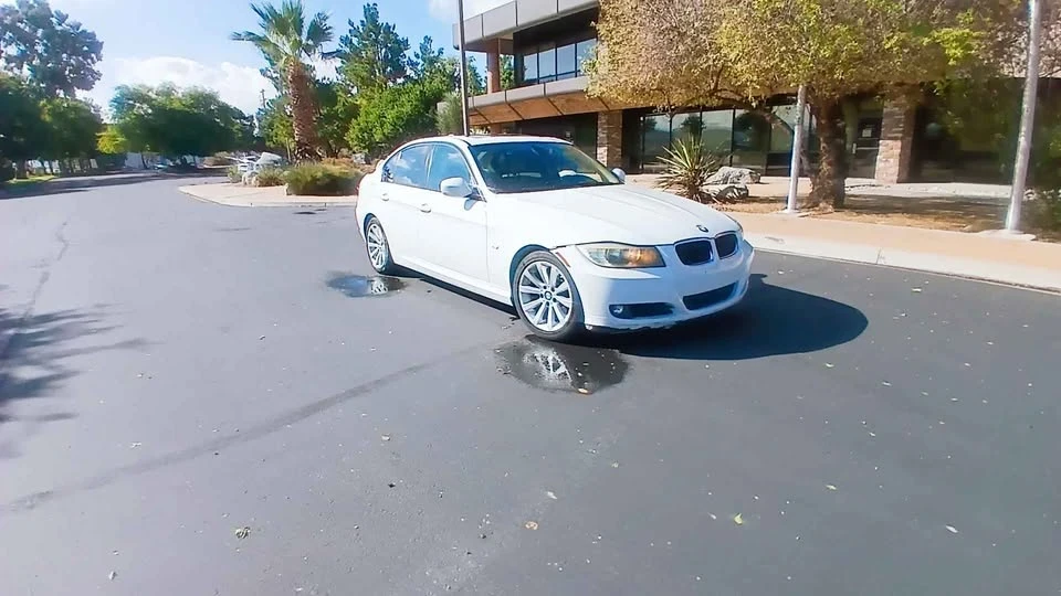 2011 BMW E90 3 Series Sedan - Image 6 of 17