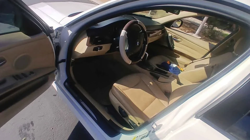 2011 BMW E90 3 Series Sedan - Image 13 of 17