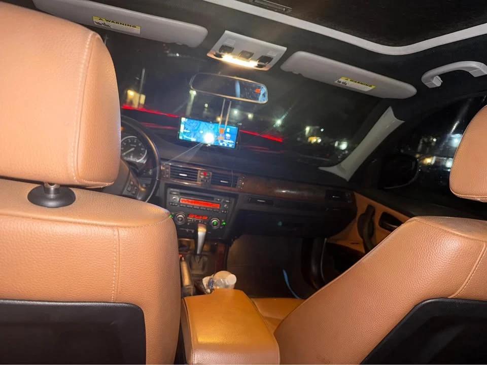 2011 BMW E90 3 Series Sedan - Image 4 of 6
