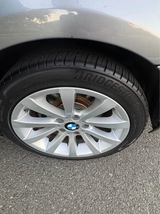 2011 BMW E90 3 Series Sedan - Image 11 of 13