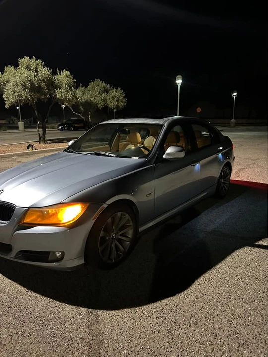 2011 BMW E90 3 Series Sedan - Image 2 of 13