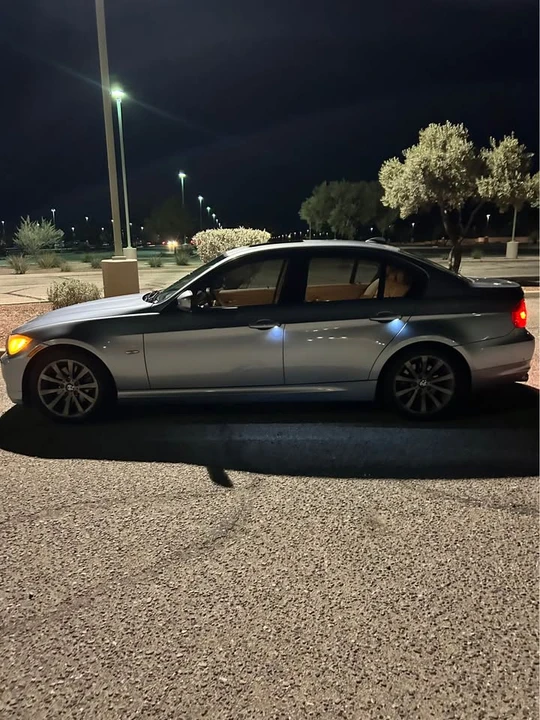 2011 BMW E90 3 Series Sedan - Image 3 of 13