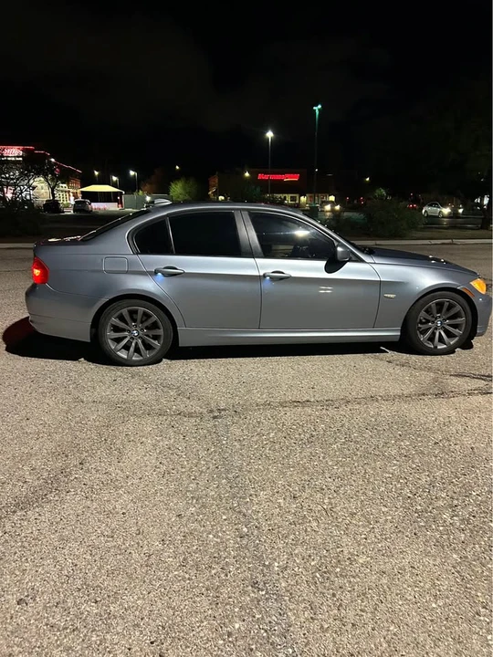 2011 BMW E90 3 Series Sedan - Image 7 of 13