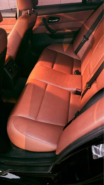 2011 BMW E90 3 Series Sedan - Image 9 of 10