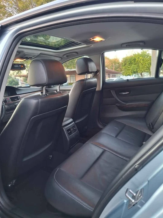 2011 BMW E90 3 Series Sedan - Image 11 of 15