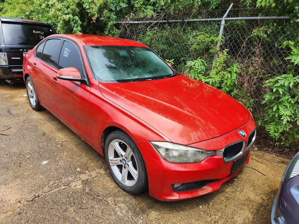 2011 BMW E90 3 Series Sedan - Image 2 of 9