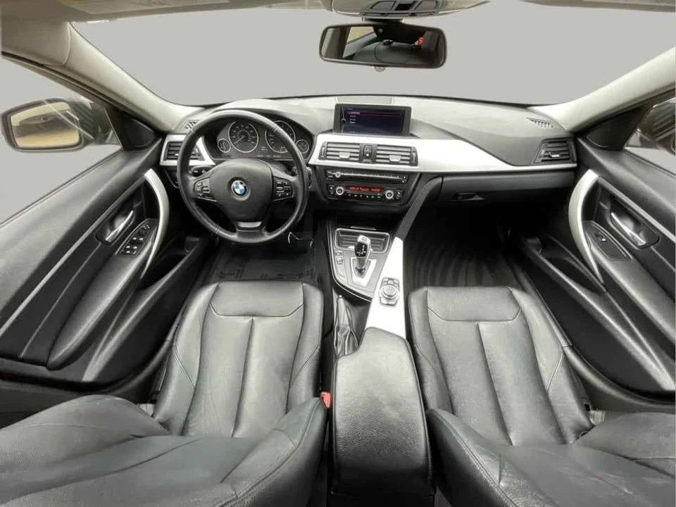 2011 BMW E90 3 Series Sedan - Image 6 of 9
