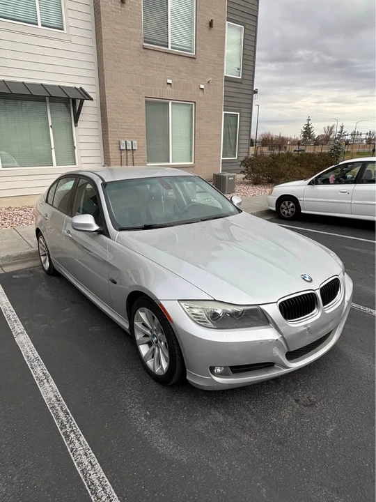 2011 BMW E90 3 Series Sedan - Image 9 of 12