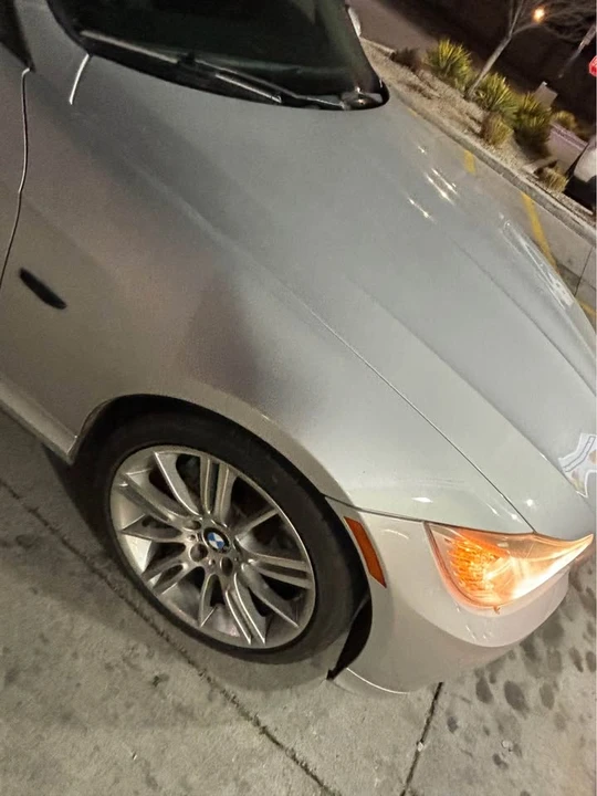 2011 BMW E90 3 Series Sedan - Image 5 of 12
