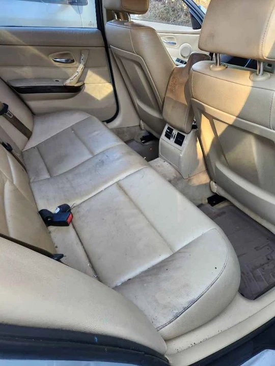 2011 BMW E90 3 Series Sedan - Image 4 of 19
