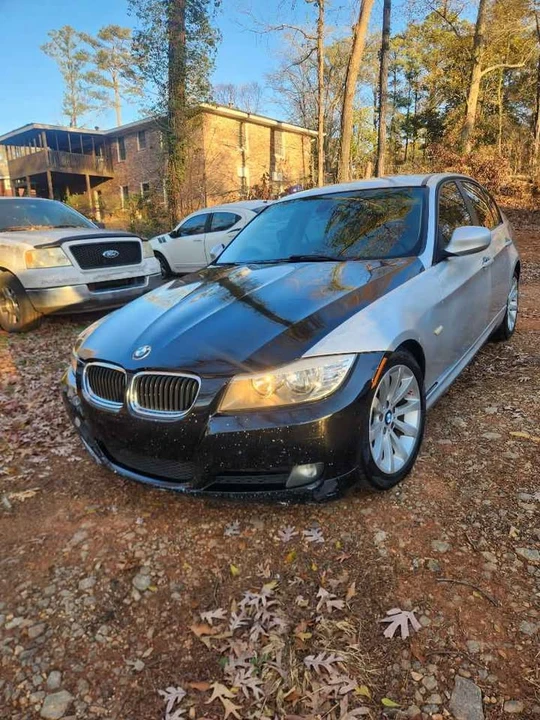 2011 BMW E90 3 Series Sedan - Image 18 of 19