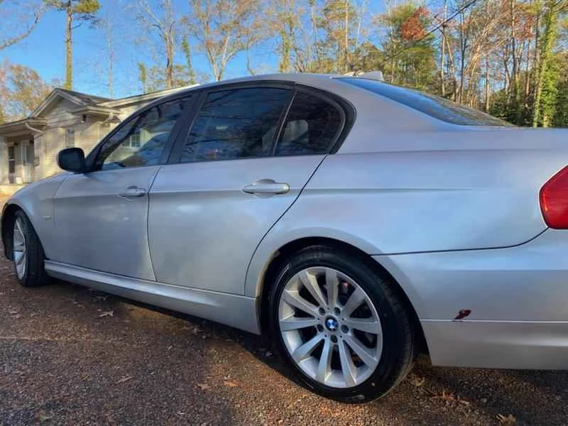 2011 BMW E90 3 Series Sedan - Image 19 of 19