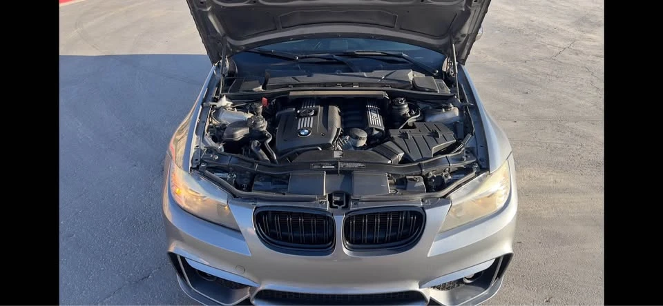 2011 BMW E90 3 Series Sedan - Image 19 of 20