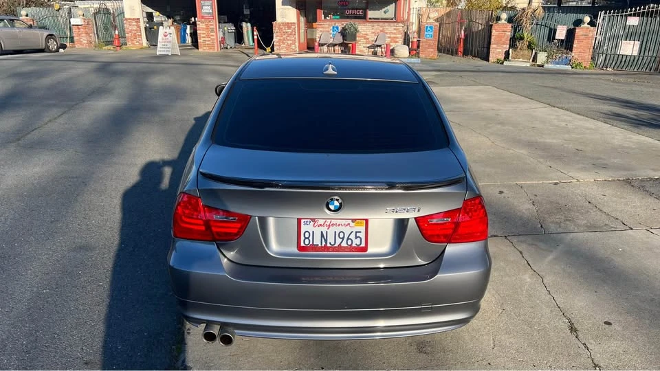 2011 BMW E90 3 Series Sedan - Image 7 of 20
