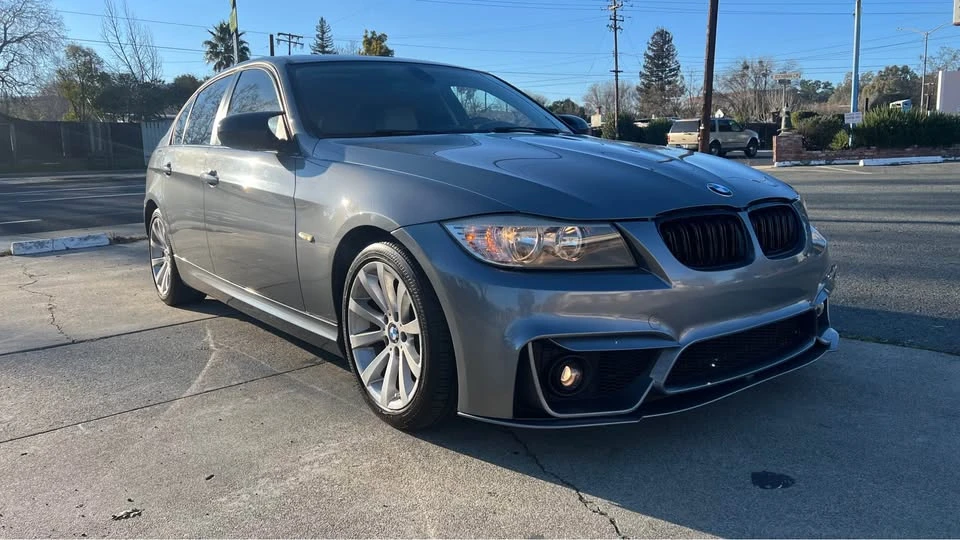 2011 BMW E90 3 Series Sedan - Image 2 of 20