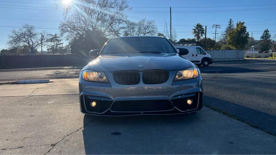 2011 BMW E90 3 Series Sedan - Image 3 of 20