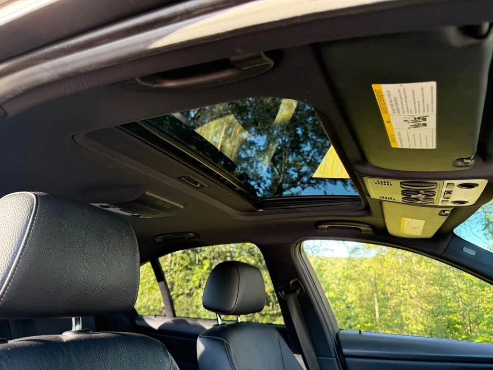 2011 BMW E90 3 Series Sedan - Image 8 of 12