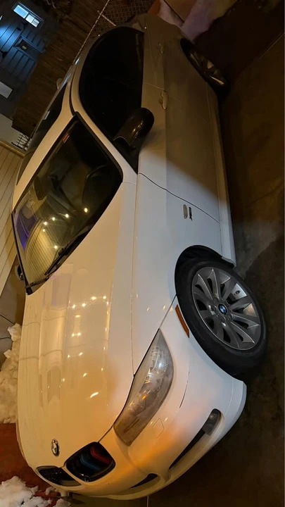 2011 BMW E90 3 Series Sedan - Image 2 of 8