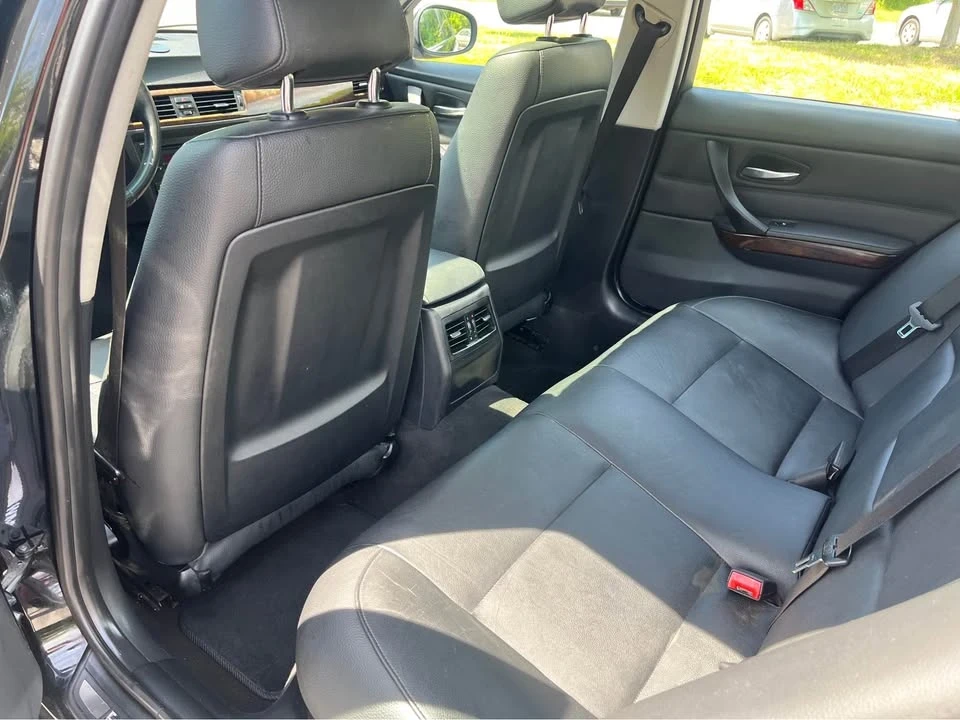 2011 BMW E90 3 Series Sedan - Image 12 of 19