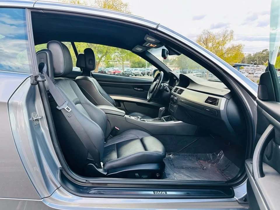 2011 BMW E90 3 Series Sedan - Image 7 of 20