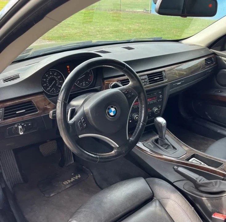 2011 BMW E92 3 Series Coupe - Image 3 of 8
